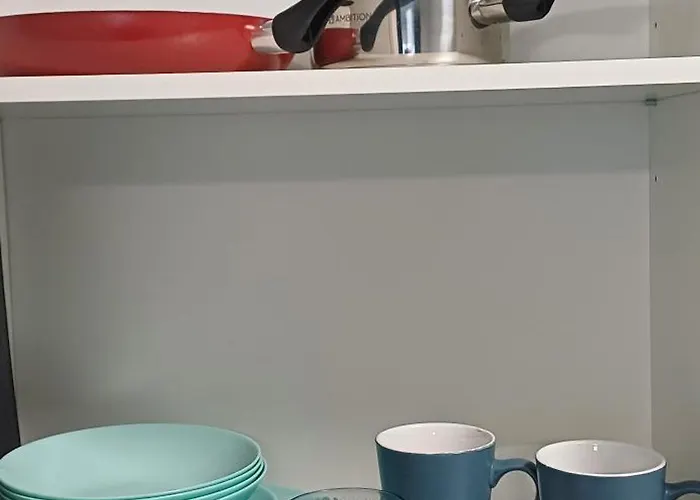 Apartment Center & Homely