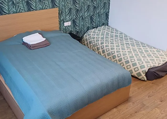 Apartment Center & Homely